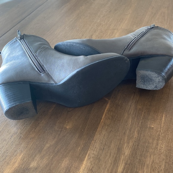 Call it Spring Grey Vegan leather boots - Picture 8 of 8